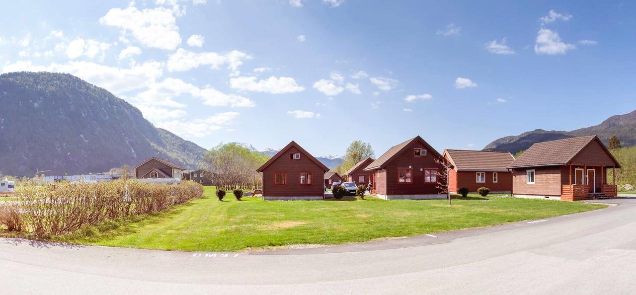 Forde Gjestehus Og Camping Ngoại thất bức ảnh